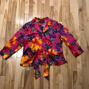 Women’s Lightweight Blouse/jacket with ties